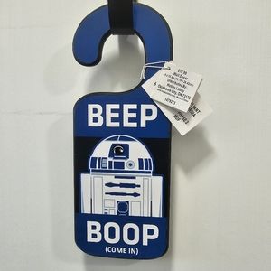 NWT R2-D2 and Stormtrooper wood door hanger